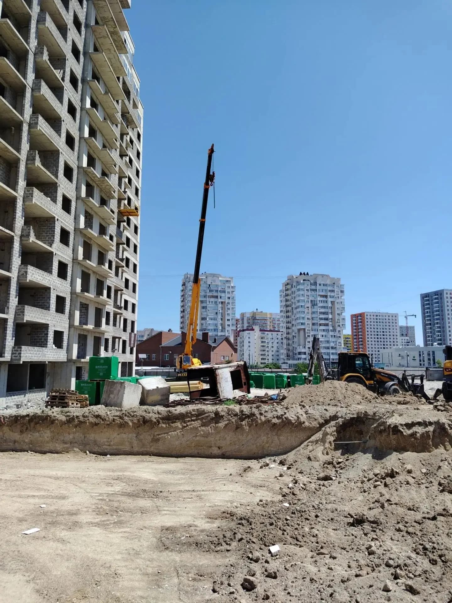 Жилой дом, Село Мысхако: ход строительства, август 2026