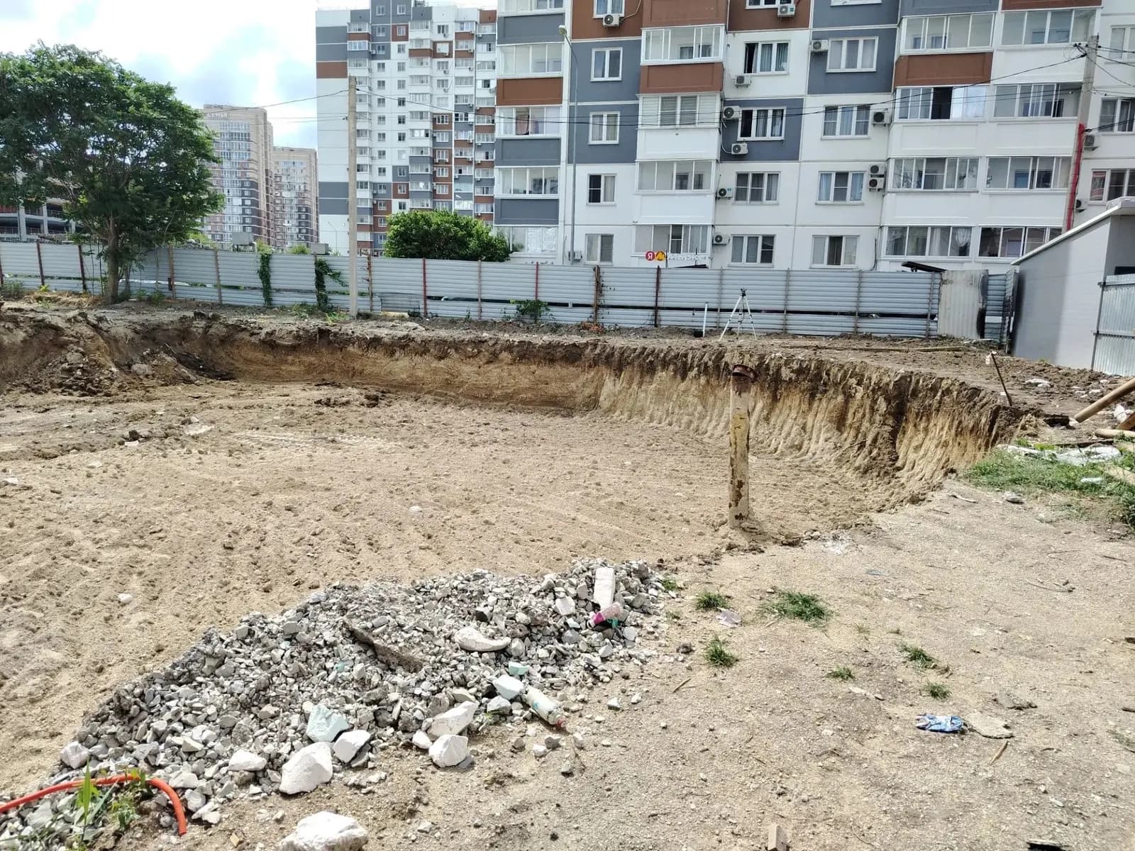 Жилой дом, Село Мысхако: ход строительства, август 2026